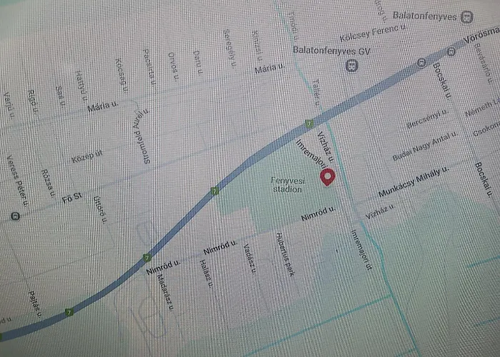 Ifjusagi Szallo Balatonfenyves